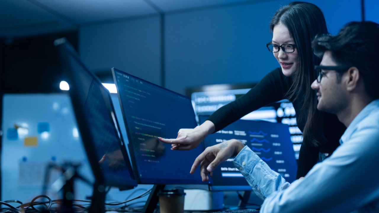 Cybersecurity Engineer vs Security Analyst: What’s the Difference?